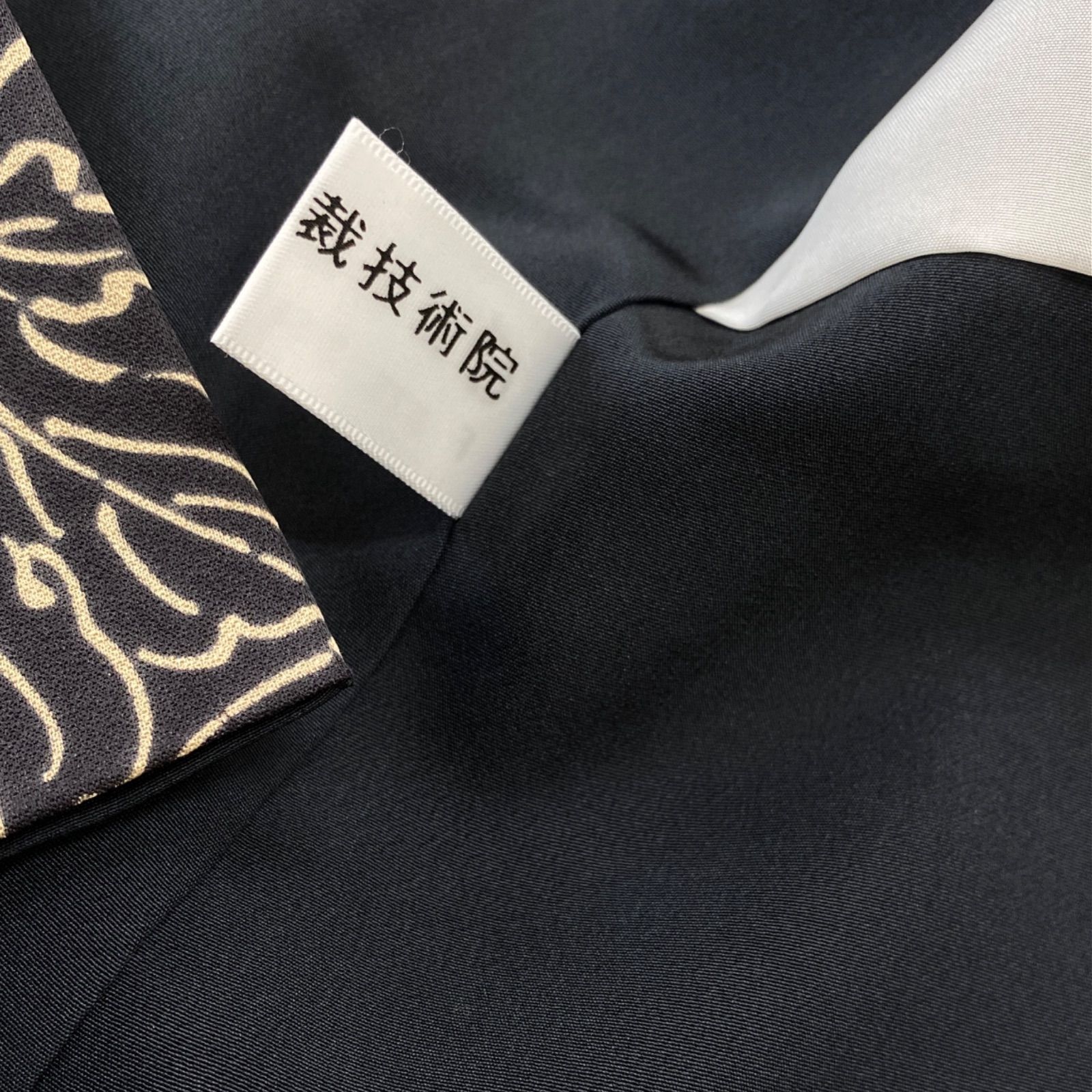 ⭐︎K0963 美品 逸品 上品 近年のお品 お召 正絹 小紋 美品 逸品 上品 上質 近年のお品 正絹 小紋 K1050 - メルカリ