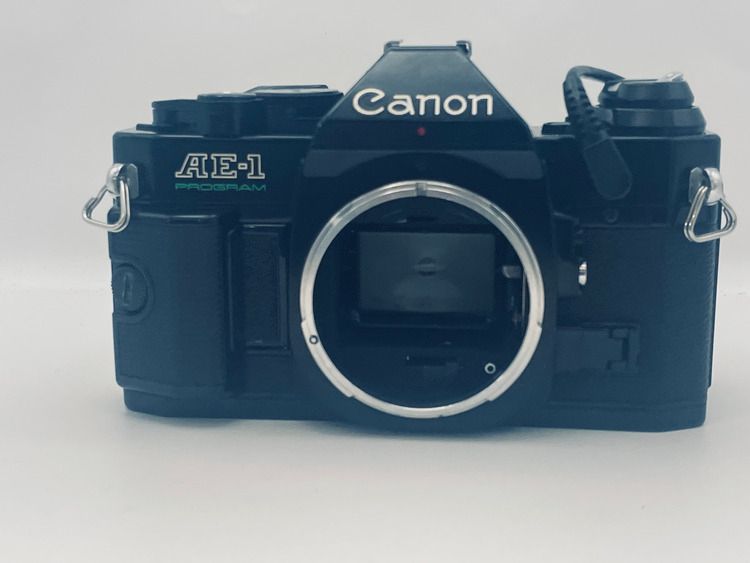 canon キヤノン AE-1 program new fd 70-150mm f4.5 DATE BACK A フィルムカメラ 動作 済み