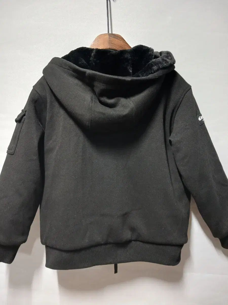  キーキッズ WHO アウター ブラック 140 その他 ジャケット ブルゾン