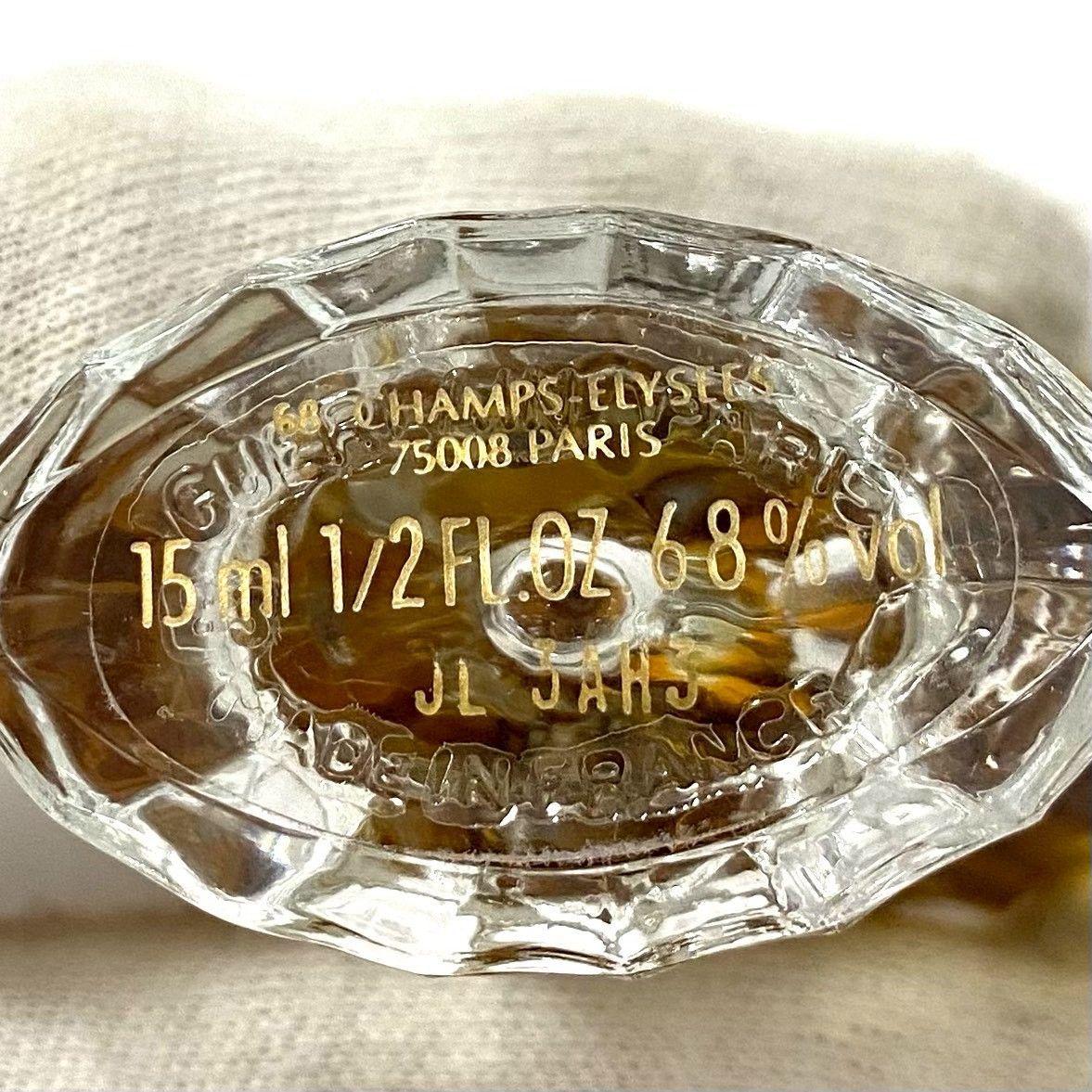 PARFUM パルファム