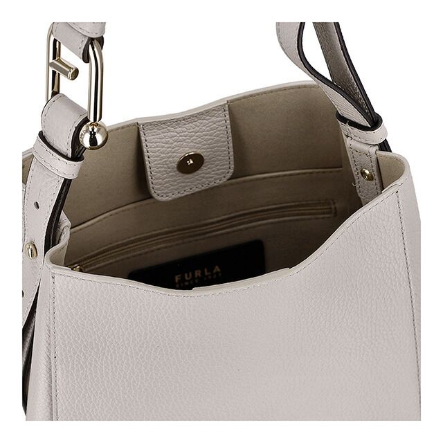 FURLA バッグ