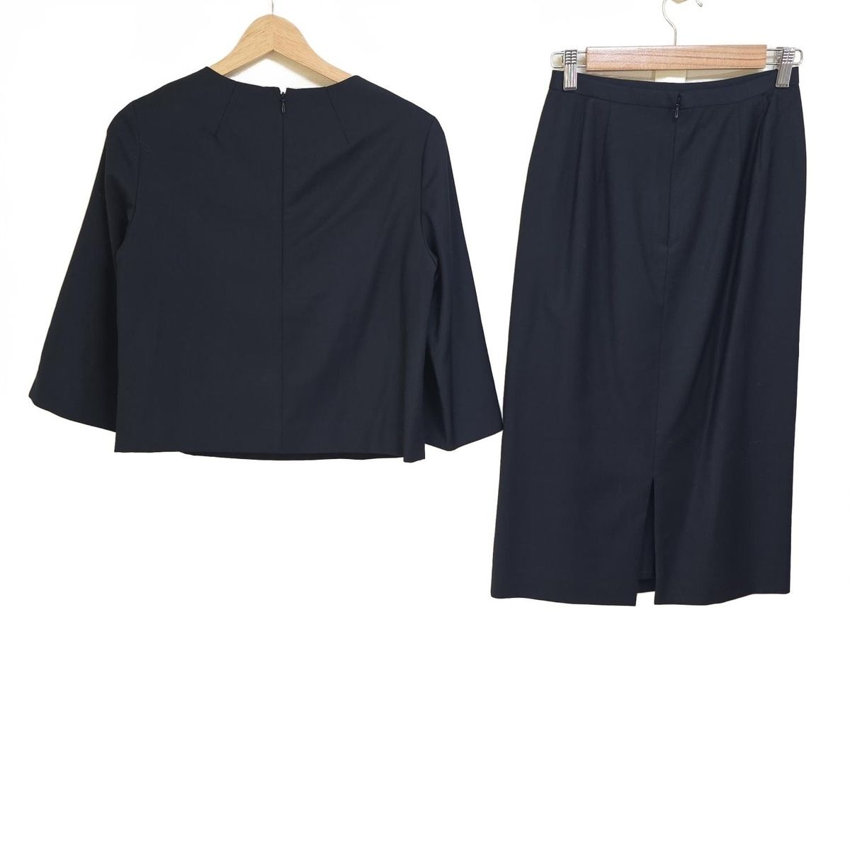 TOMORROWLAND トゥモローランド スカートセットアップ レディース 黒