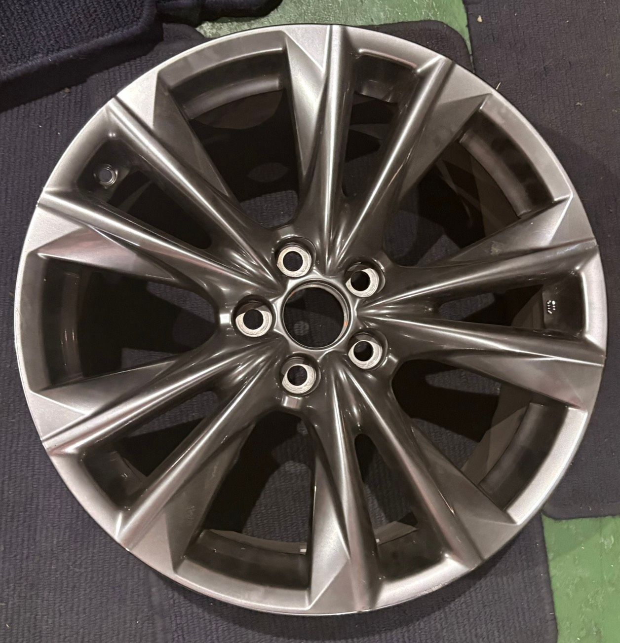 LEXUS ES Fスポーツ 19インチ ホイール1本 8 J 45 PCD 114 3 ハブ径約60 No 739