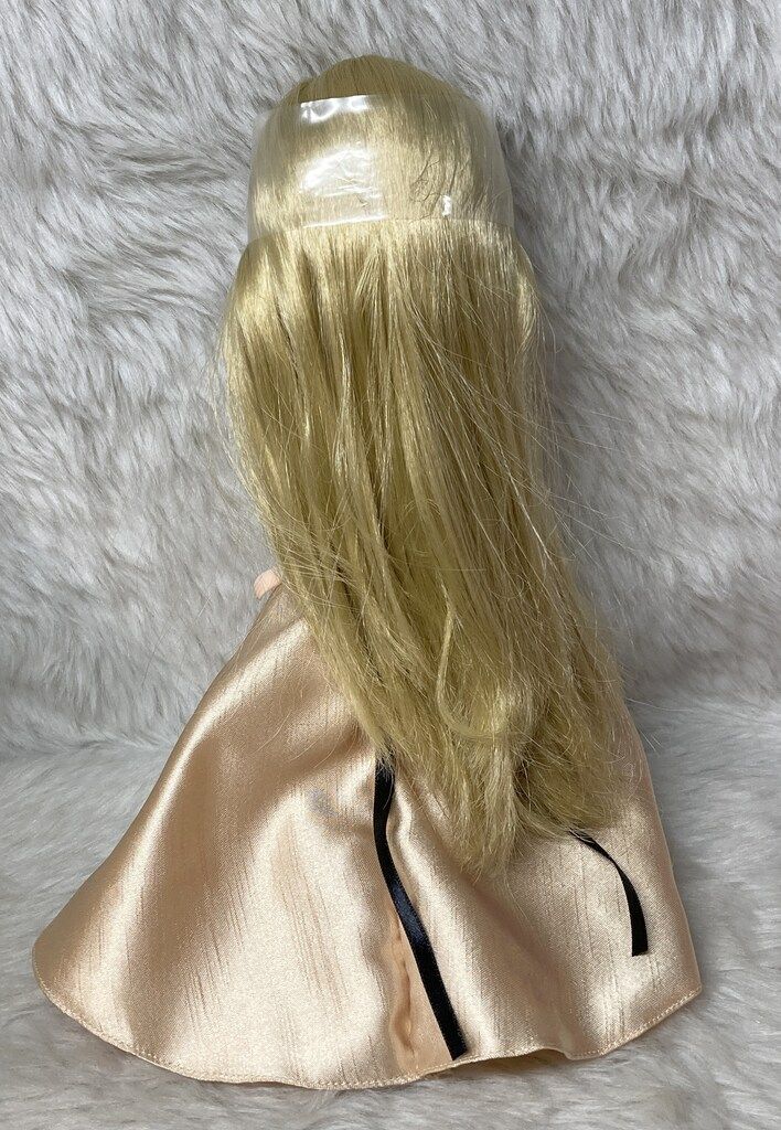 ネオブライス ファッションオブセッションジェンナ