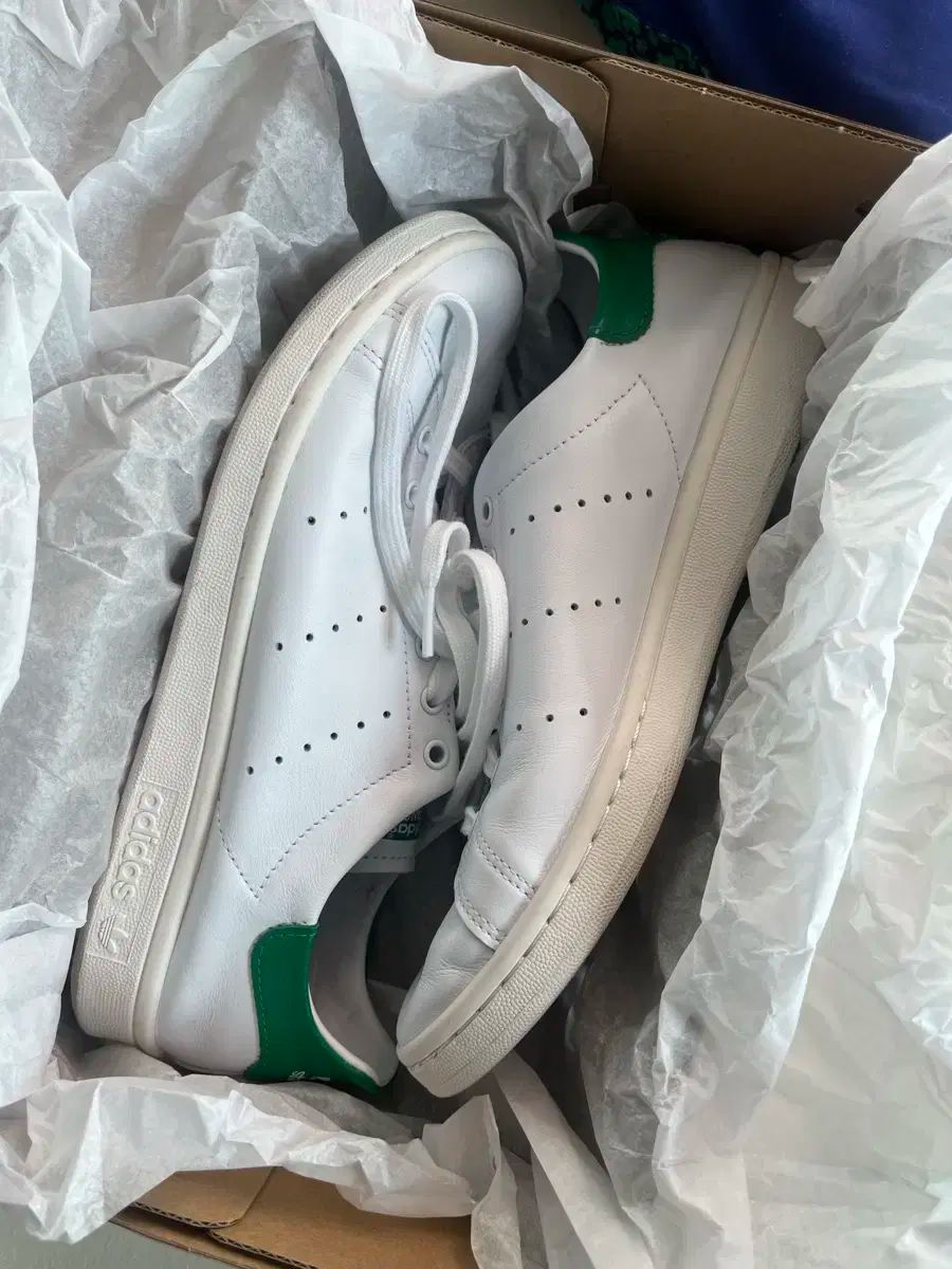 アディダス スタンスミス デコン 260