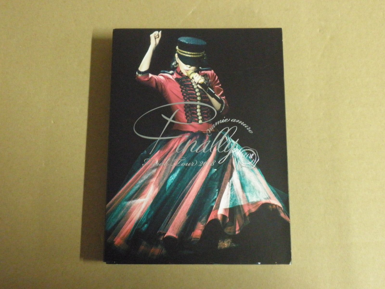 安室奈美恵finaltour2018 finally 未開封 amuronamie_DVD_jkt201806_fukuo