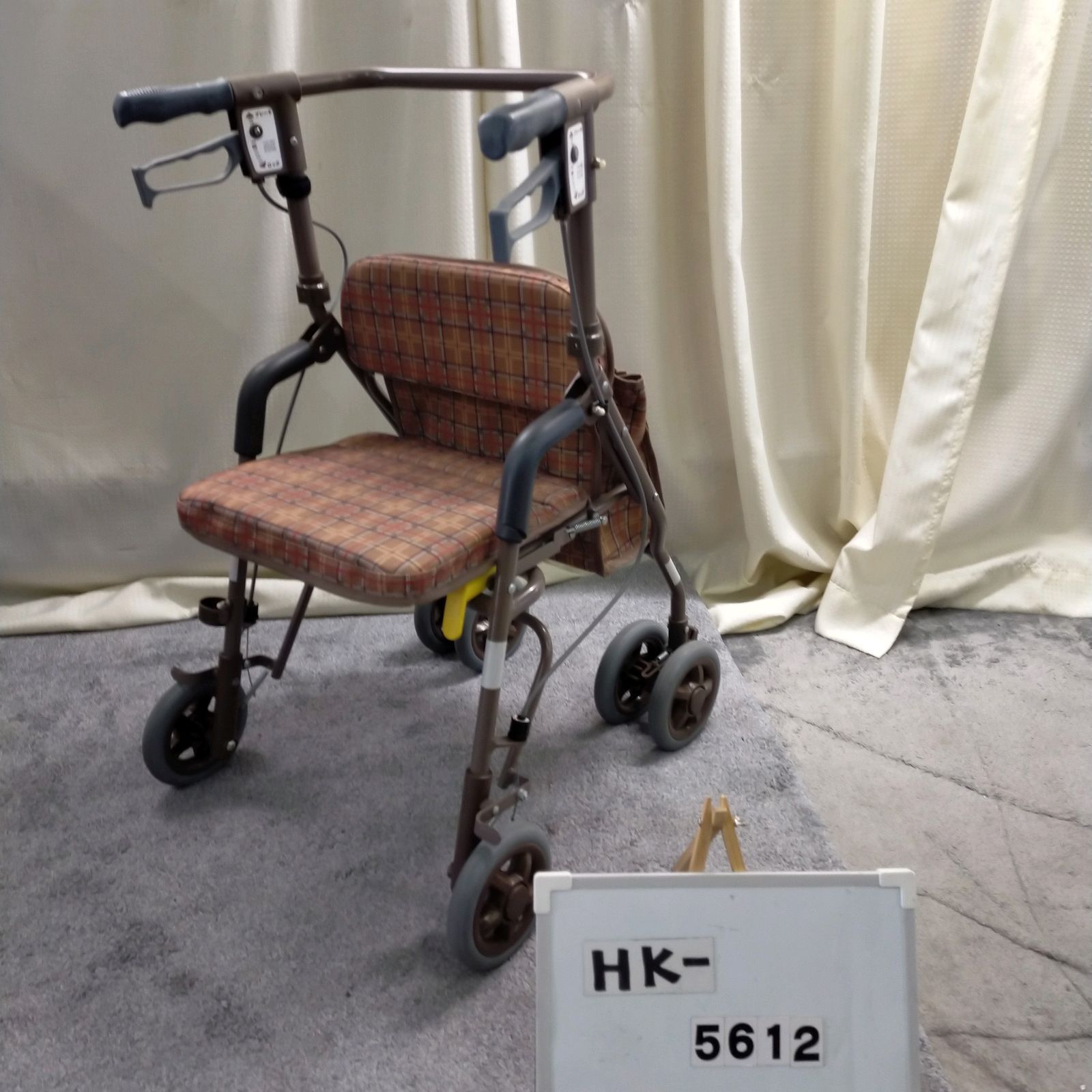 HK-5612 SHIMA 島製作所 シンフォニーSP shima シマセイサクショしませいさくしょ 在宅介護 福祉用具 歩行器 歩行車 歩行補助 手押し車 洗浄 消毒済 介護用品