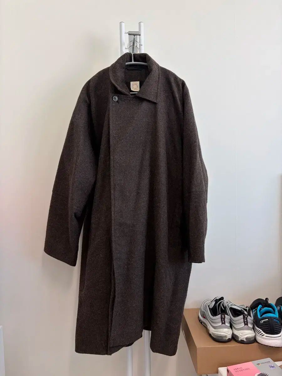 얀얀 반에쉐 jan jan van essche 코트 27