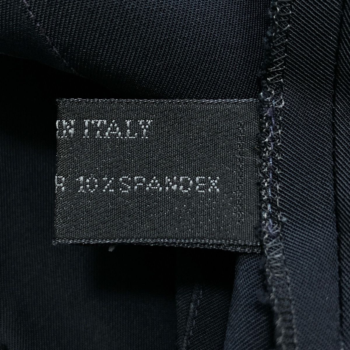 PRADA レディーススカート 新品　Mサイズ(42S) PRADA レディーススカート 新品 Mサイズ(42S)