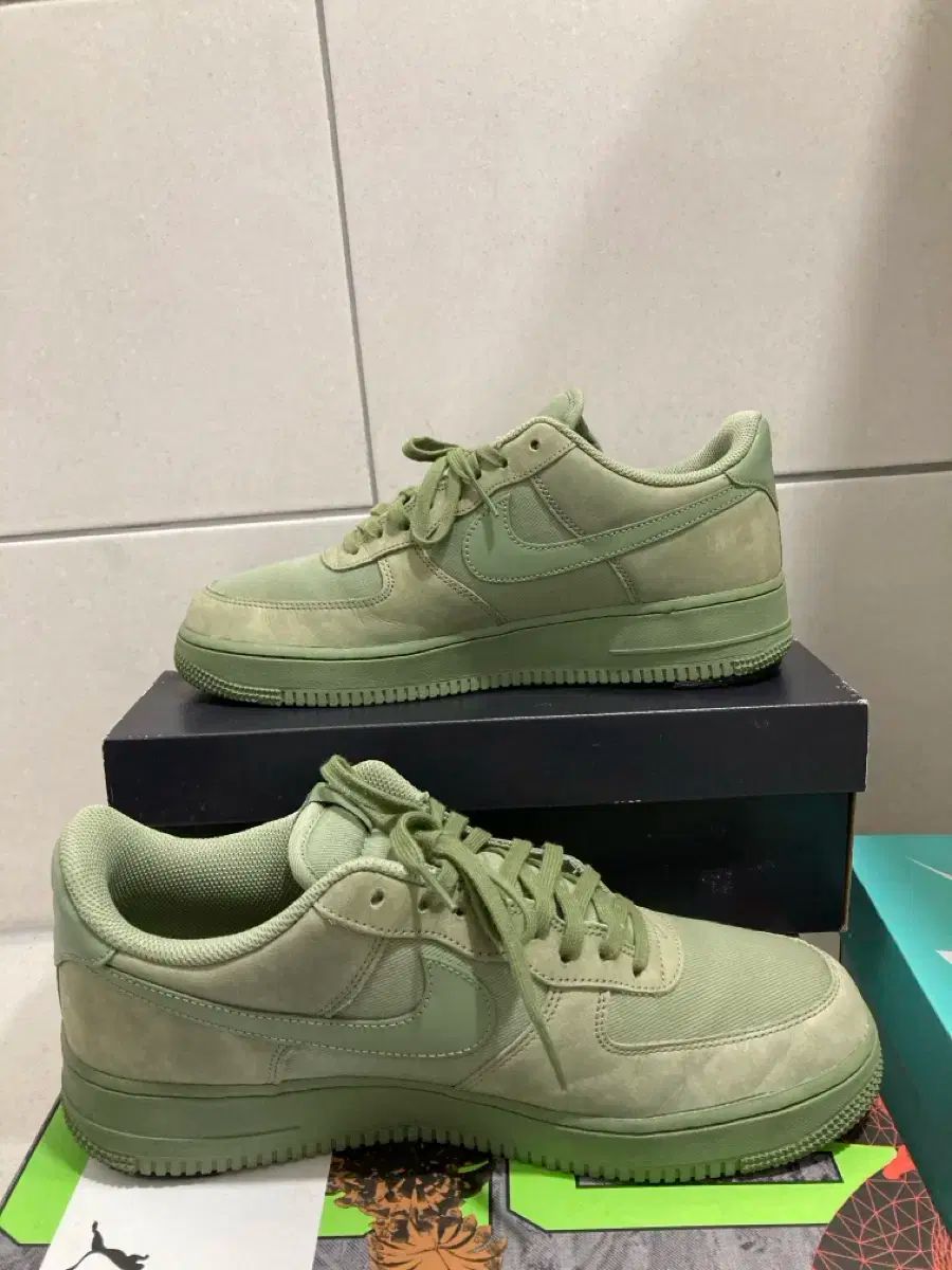 エアフォース1 07 LX オイルグリーン 290