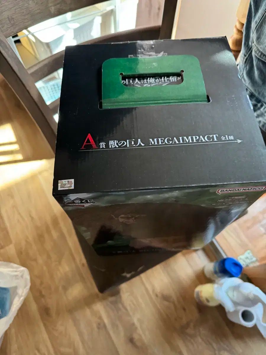 一番くじ 進撃の巨人 獣型巨人 A賞 COOGI