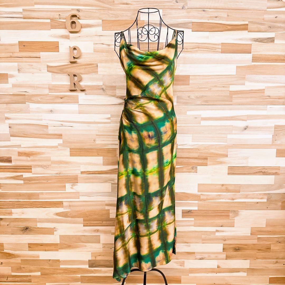 ザラ アシンメトリー