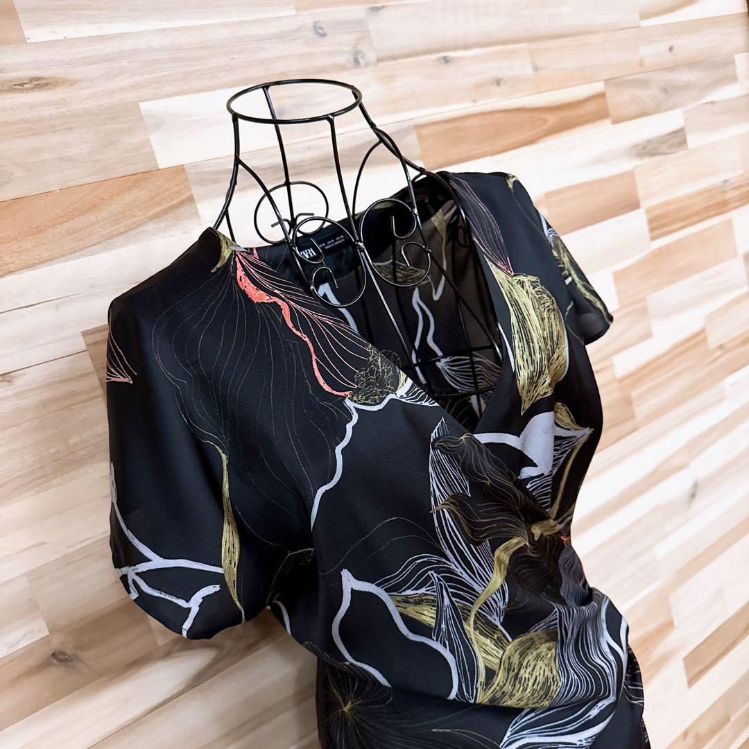 ボタニカル リーフ