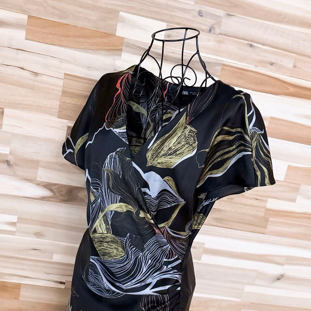 ザラ ボタニカル リーフ サテン ロング 巻きワンピース Vネック S 黒×白