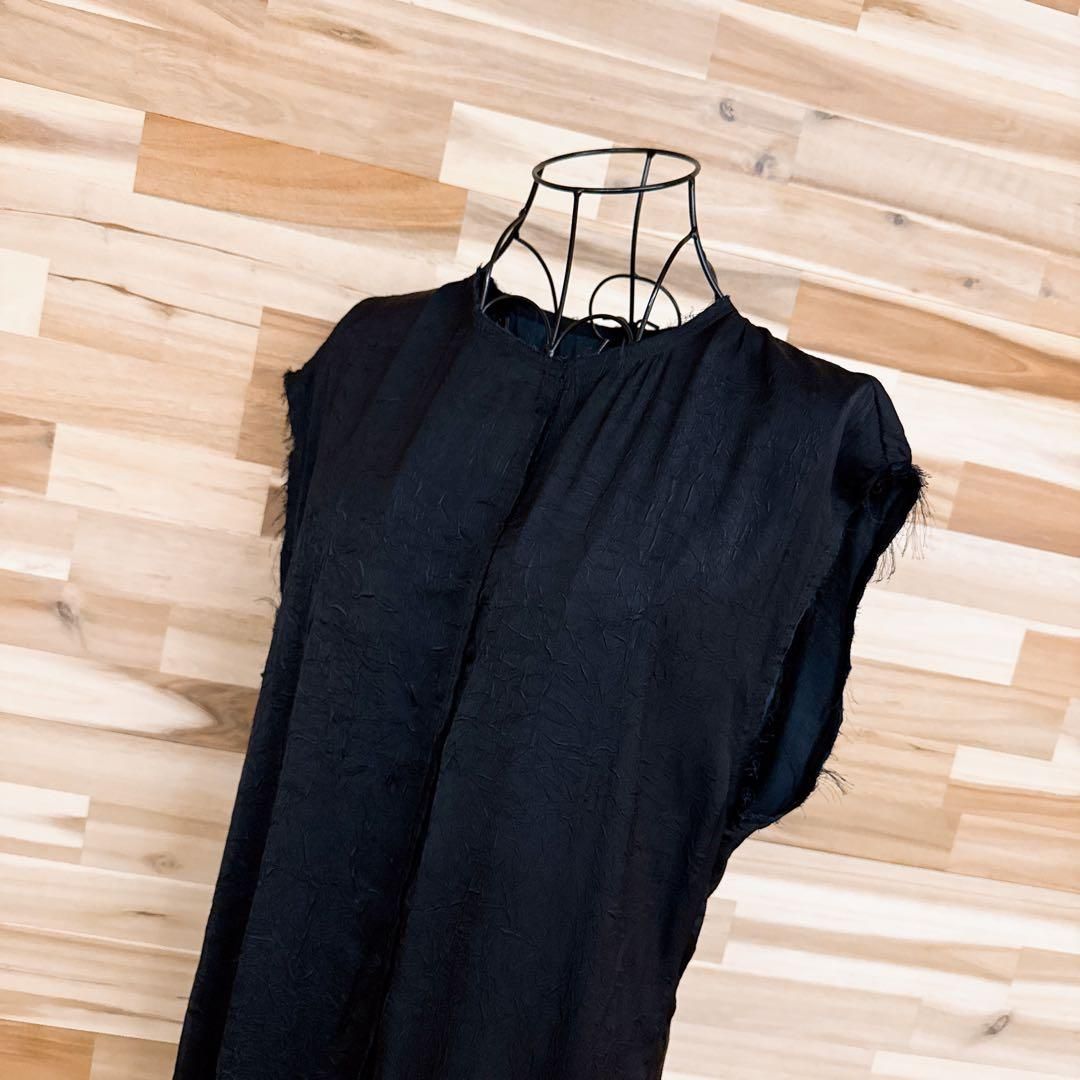 ザラ 切りっぱなし リンクル ロング ノースリーブ ワンピース L 黒