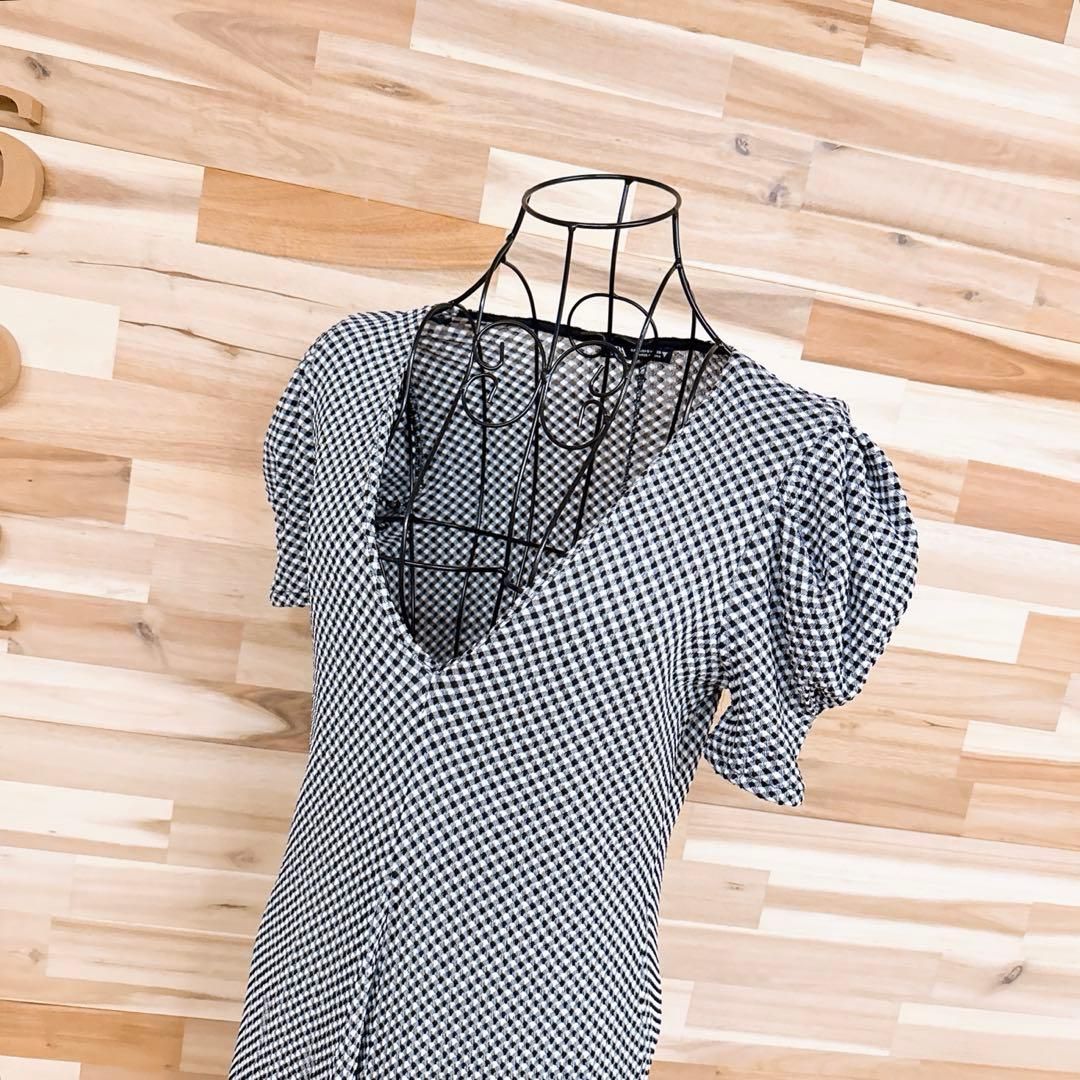 ザラ シアサッカー ギンガムチェック ロング ワンピース Vネック S 黒×白