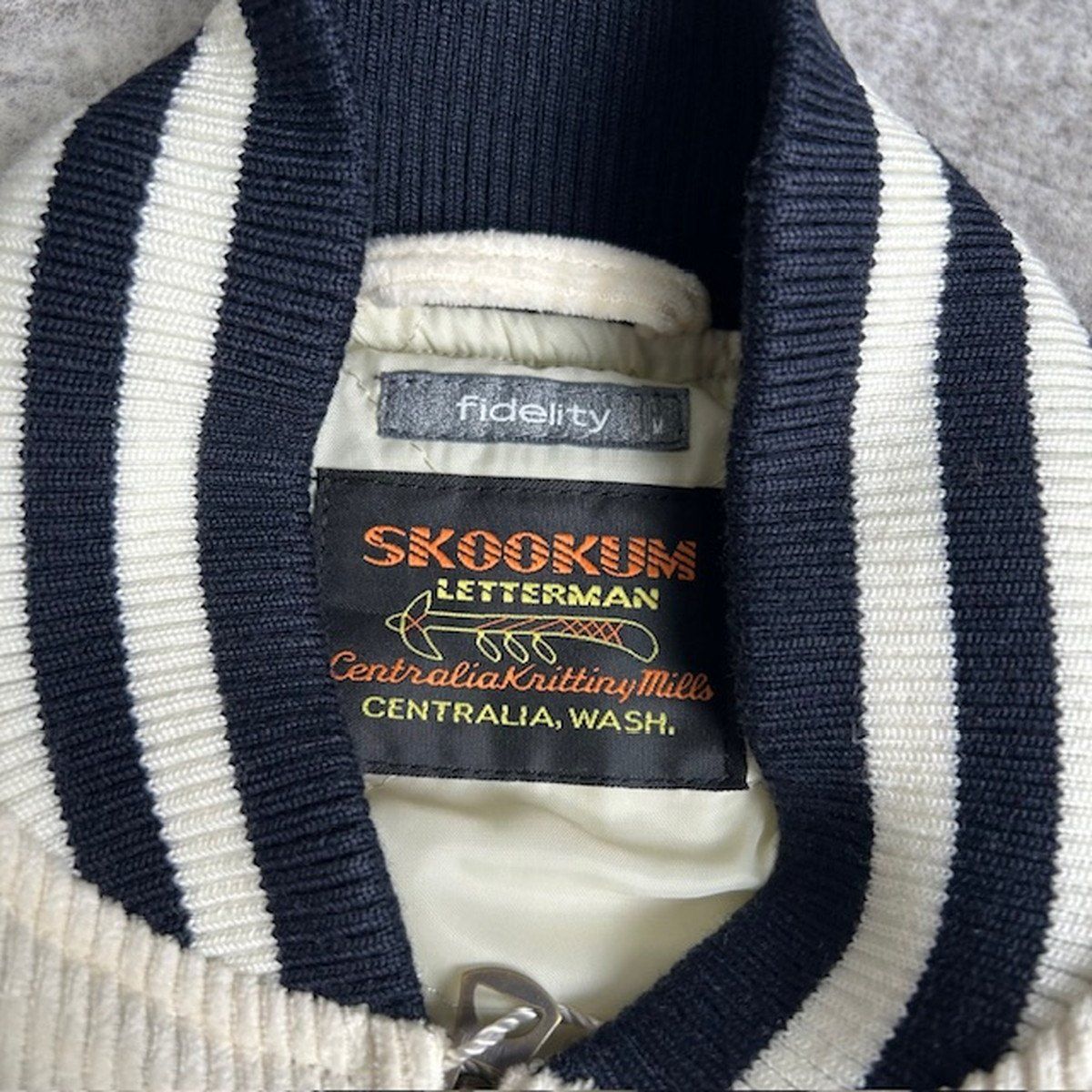 SKOOKUM コーデュロイスタジャン ブルゾン アウター UNIVERSAL ジップ SN-25775904 ホワイト コットン ポリエステル