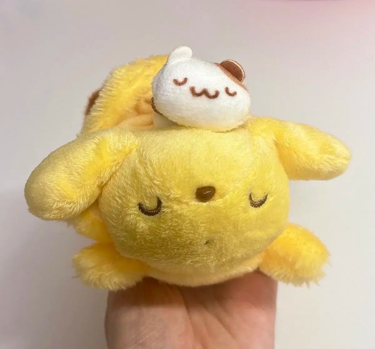 ポムポムプリン マフィン 眠る ぬいぐるみ マスコット