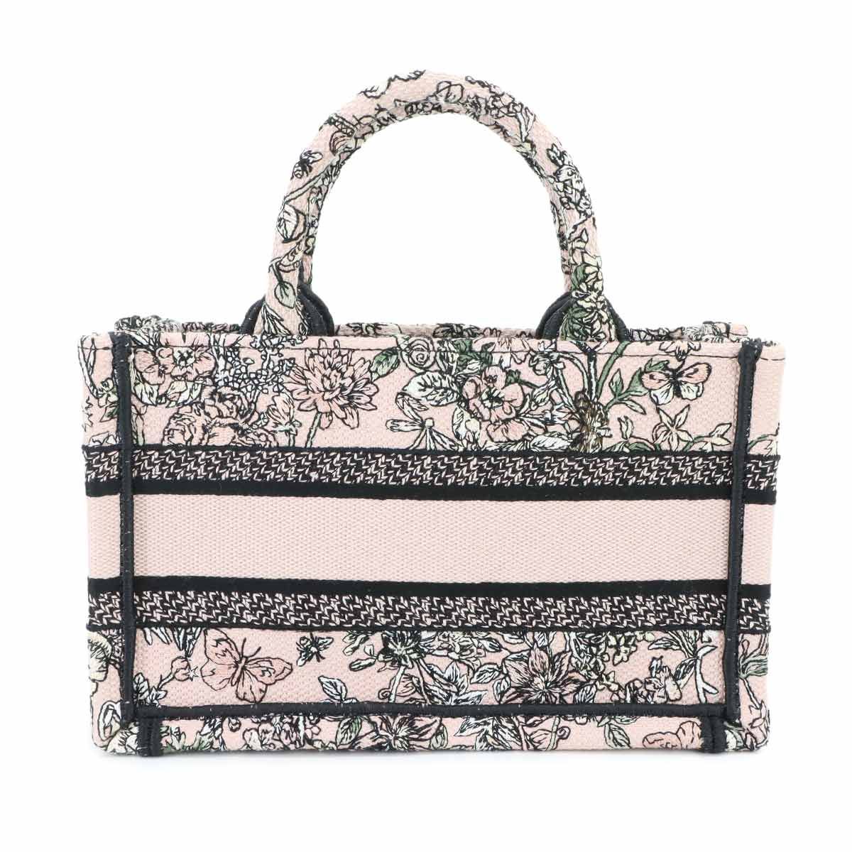 新品同様 クリスチャン ディオール Christian Dior ラッキー ブック