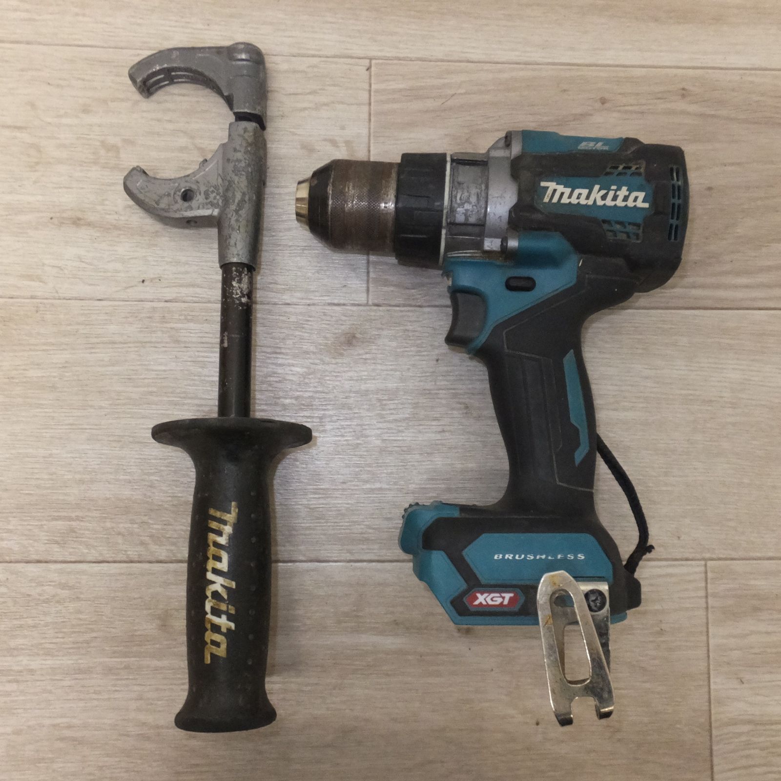 マキタ makita 充電式ドライバドリル DF001G 36V-40V max 本体のみ