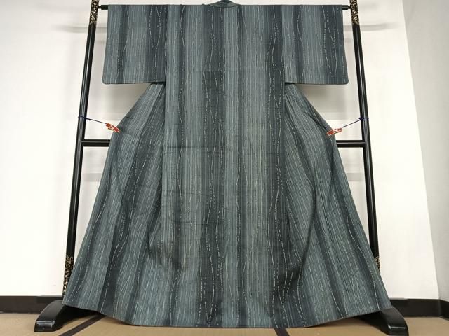 平和屋着物 上質な紬 縞 正絹 zg