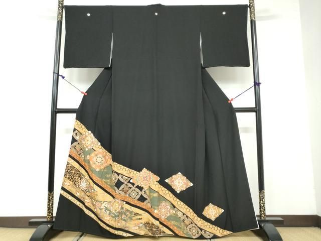 平和屋着物 豪華黒留袖 駒刺繍 正倉院更紗花鳥文 金彩 正絹 ud