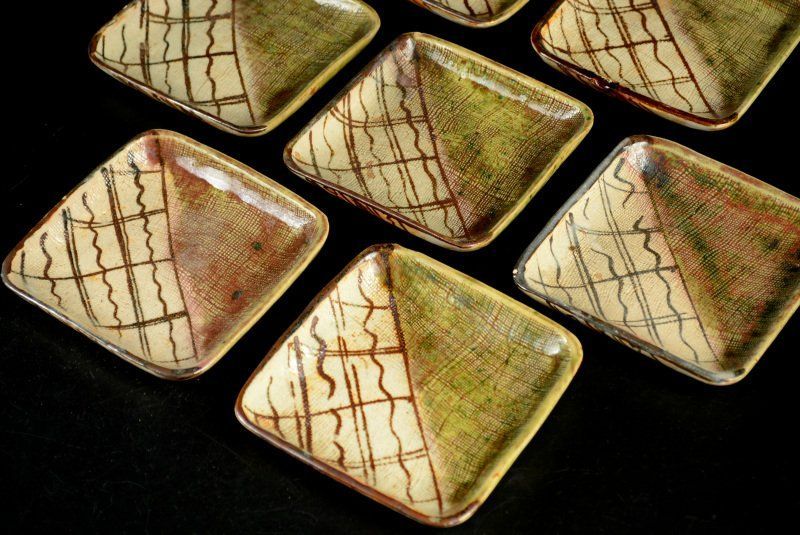 加藤作助　織部絵変わり銘々皿　8枚 加藤作助 織部絵変わり銘々皿 8枚 加藤作助 織部絵変わり銘々皿 8枚