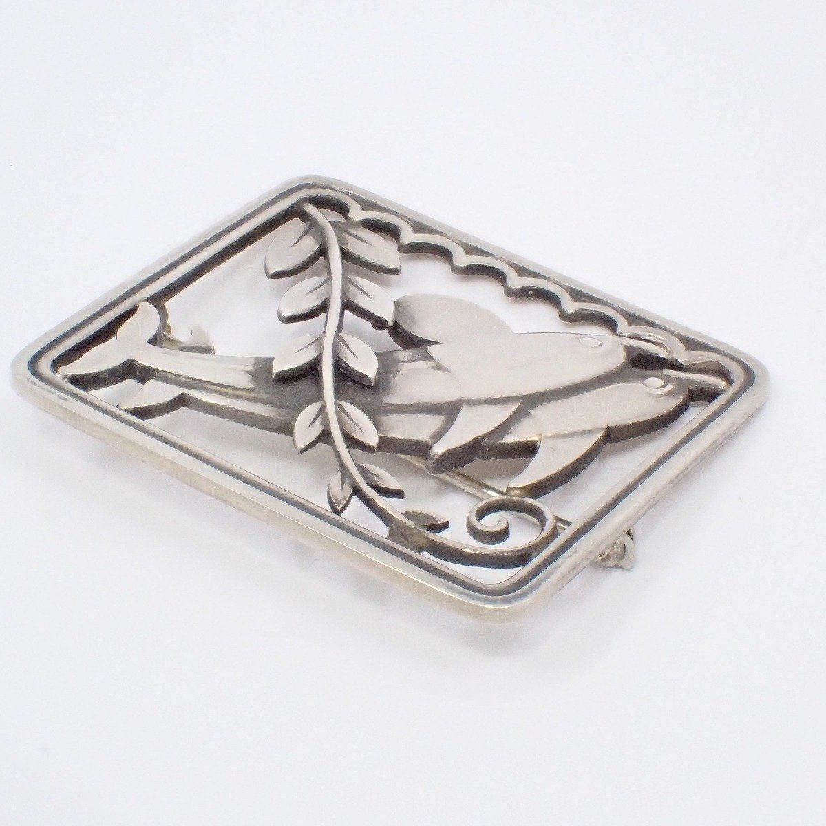  　ブローチ　251　イルカ　リーフ　シルバー　925 GEORG JENSEN ジョージジェンセン 251 イルカ ブローチ シルバー925