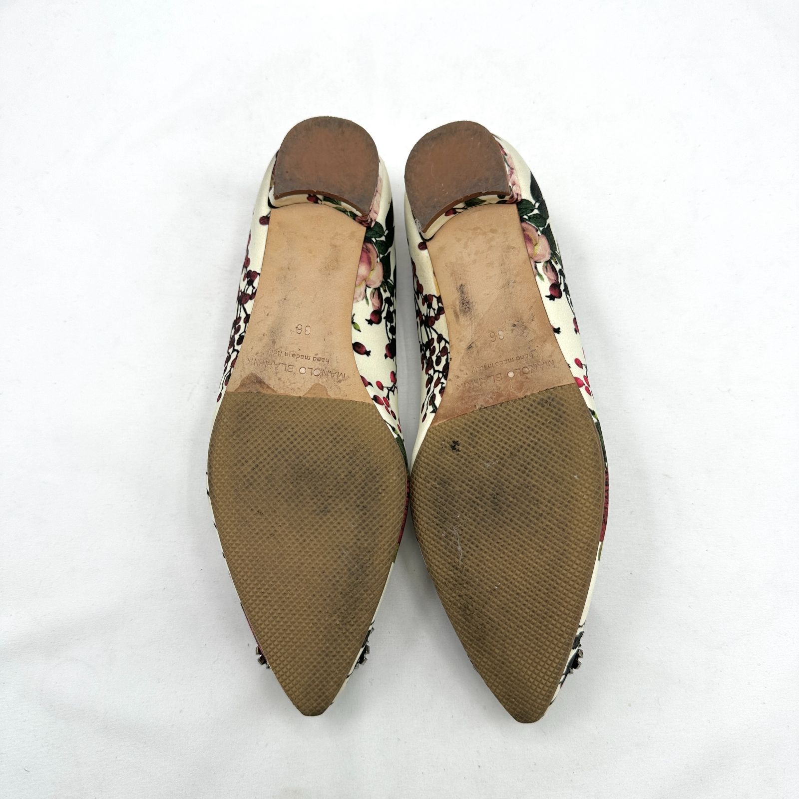 Manolo Blahnik マノロブラニク フラットシューズ 花柄 ビジュー