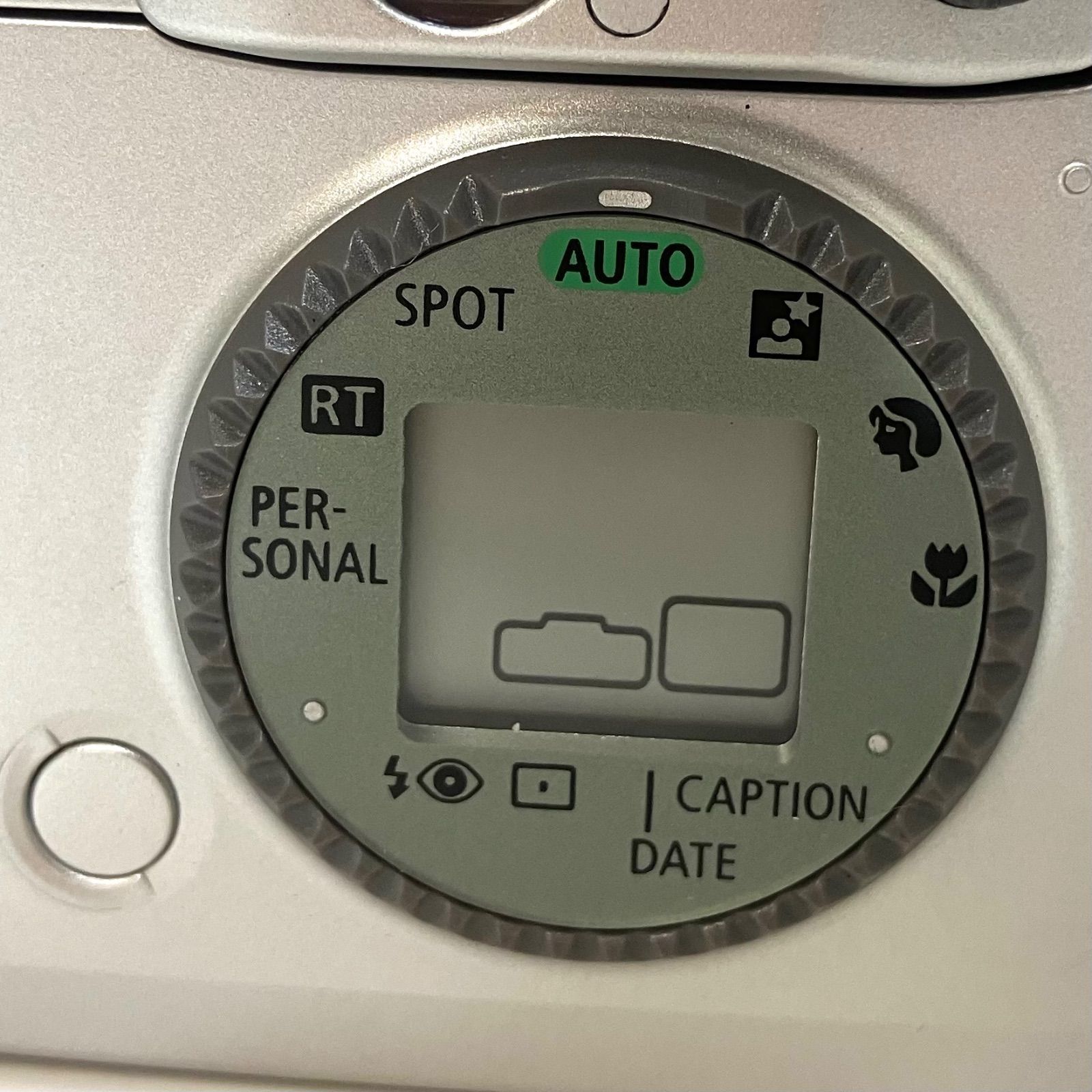 Canon autoboy epo ＊フィルムカメラ 28-90mm ジャンク品 ☽ - メルカリ