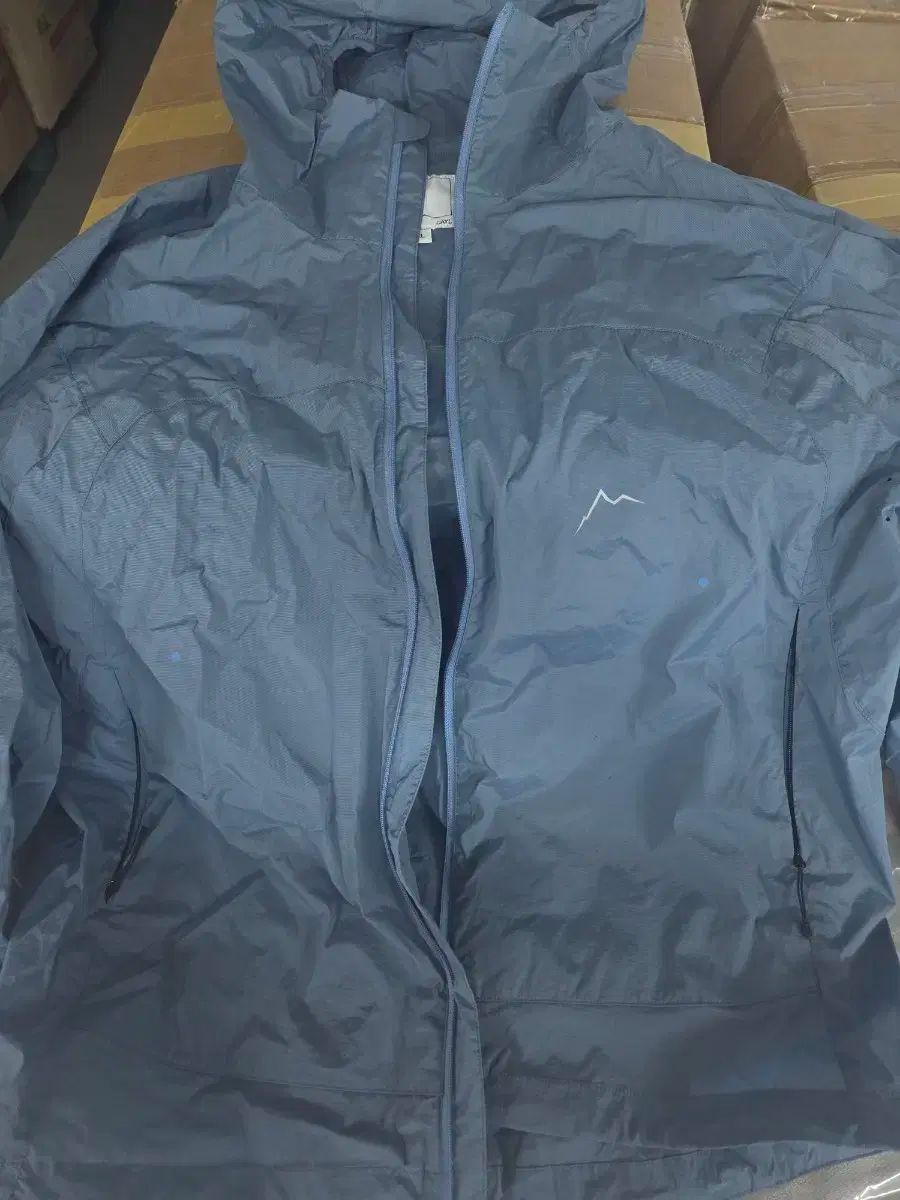 CAYL ケイル ウィンドブレーカー 軽量 cayl