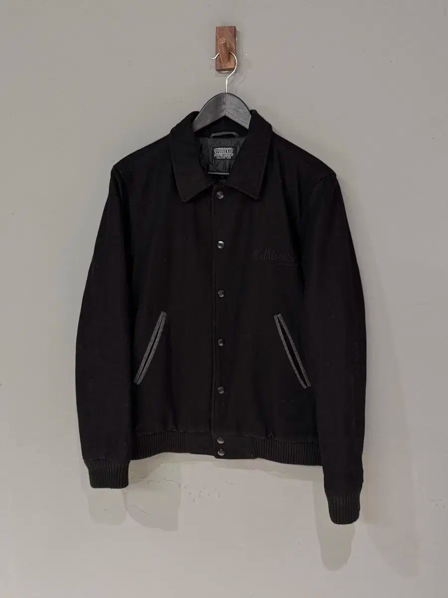 Stooge - Co レタリング キルティング スタジャン