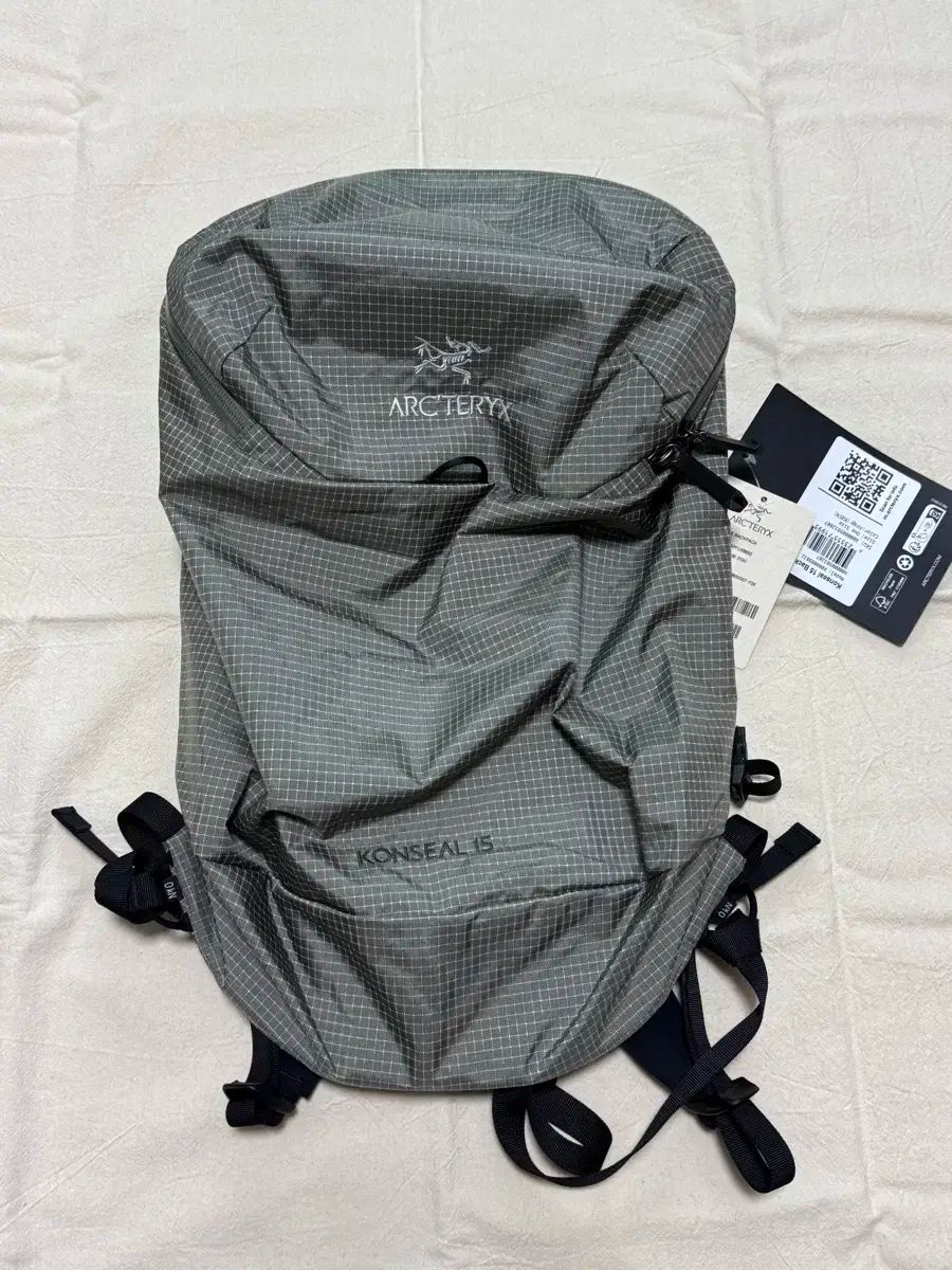 FW25 アークテリクス コンシール 15 ポーリッジ