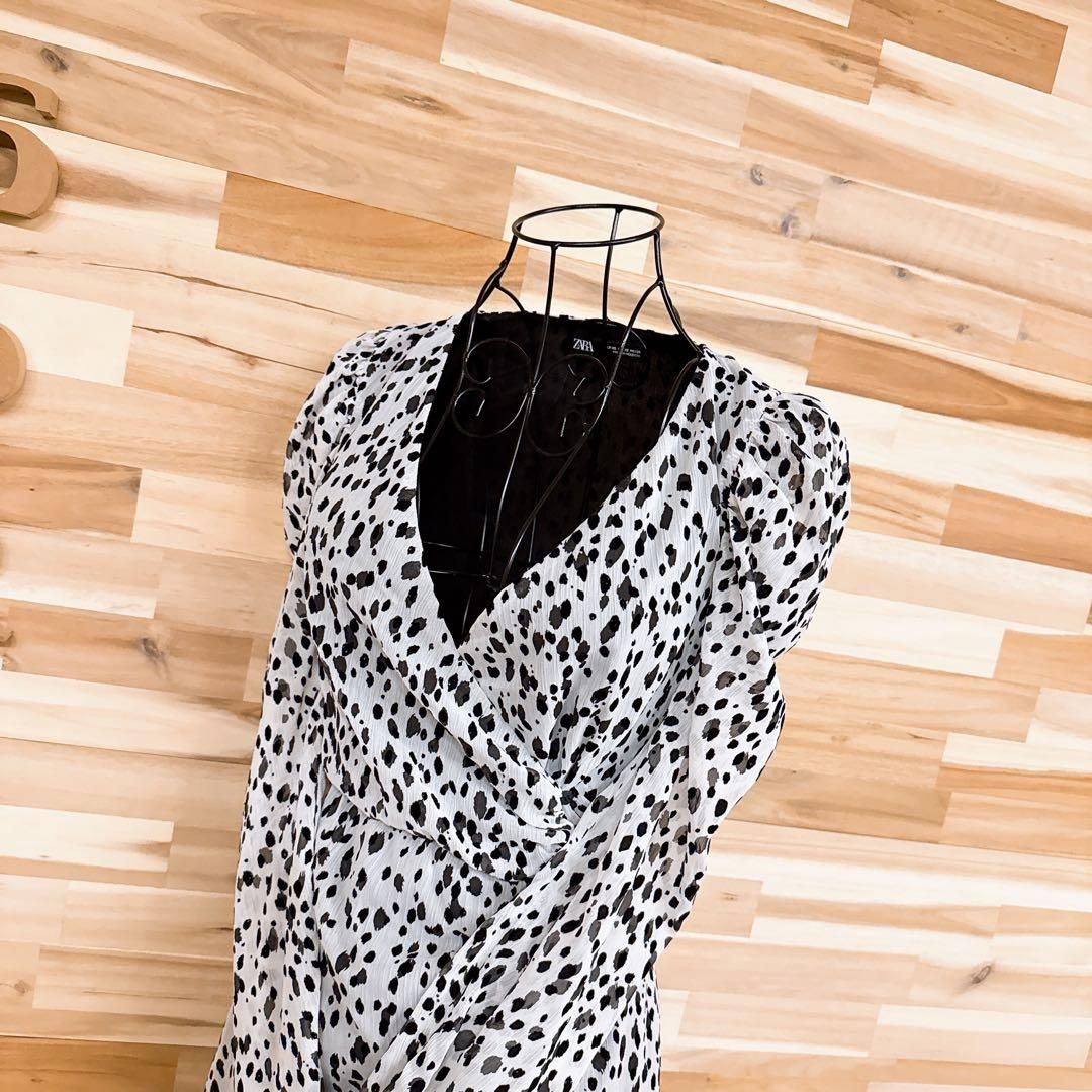 ザラ ベロア 3 D アニマル柄 シフォン ミニ ラップ ワンピース XS白×黒