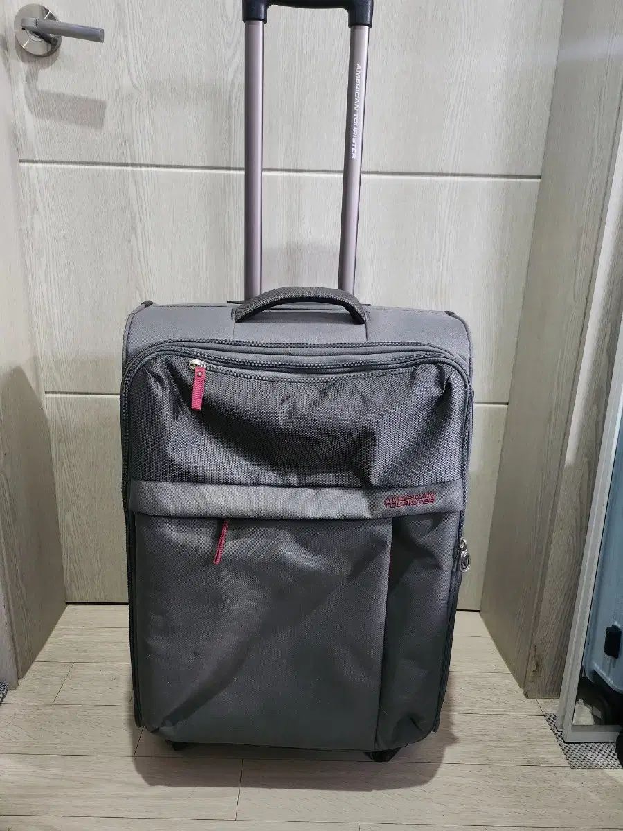 24インチ アメリカンツーリスター キャリー