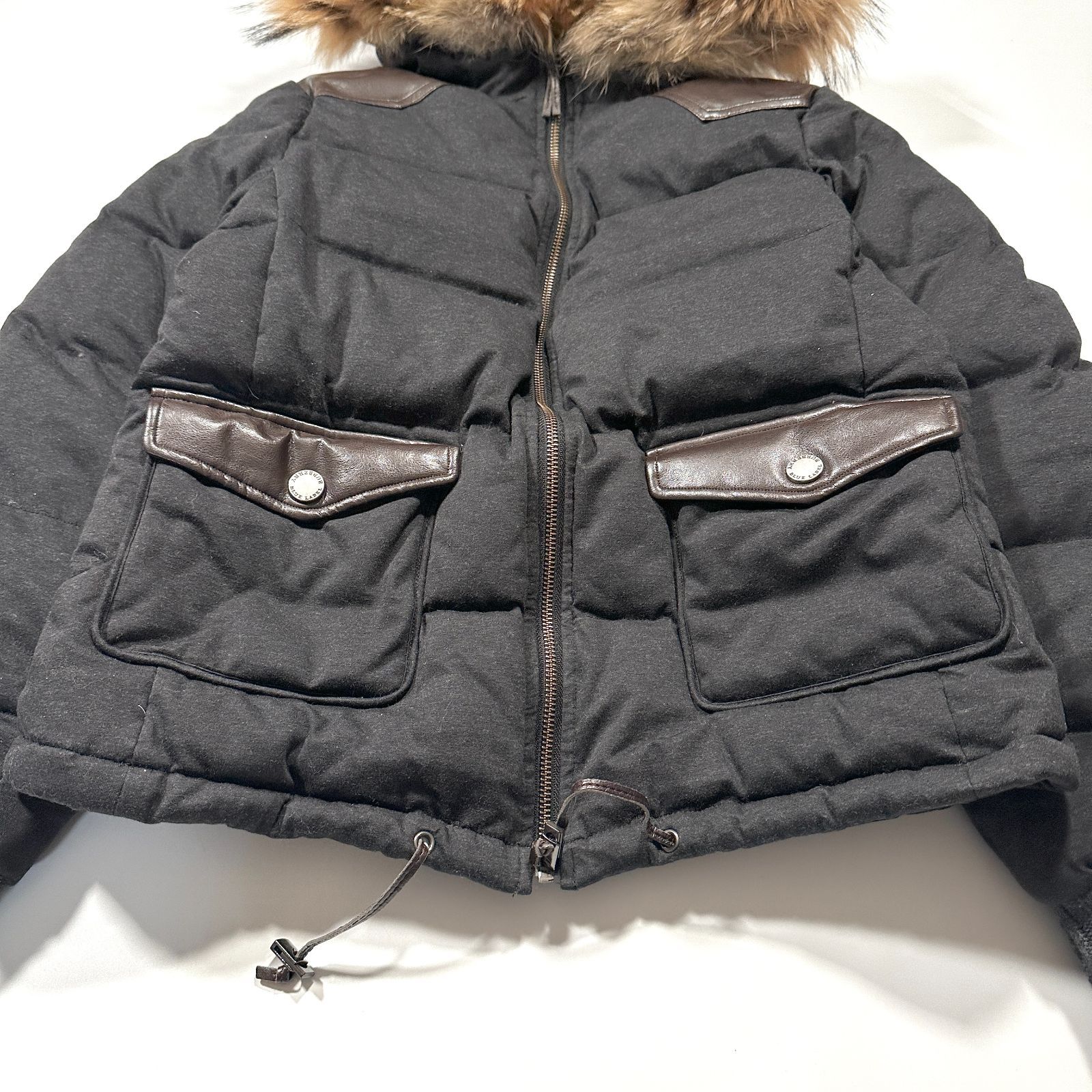 美品 肉厚極暖 バーバリーブルーレーベル ダウンジャケット ラクーン