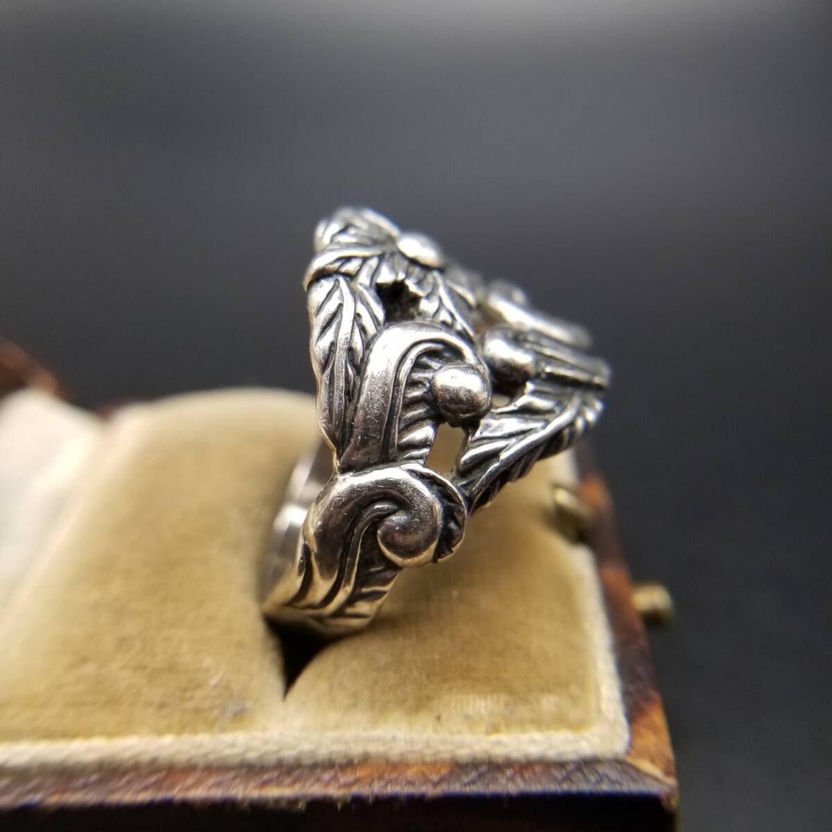 Relios フローラル