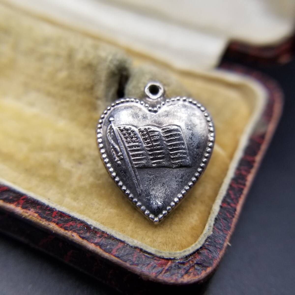 WWII期 ヴィンテージ スウィートハートジュエリー US Flag 国旗 925 シルバー チャーム ペンダントヘッド 銀 ドットリム Y 24 F