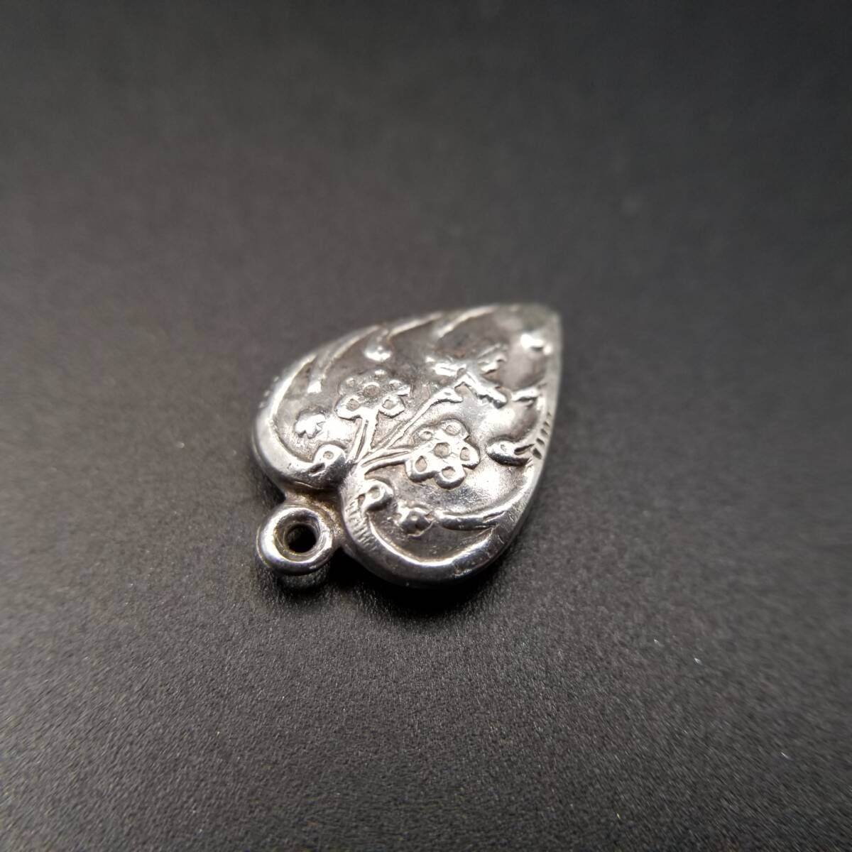 【期間限定値下】ヴィンテージブローチ　パフィーハート　シルバー925 期間限定値下】ヴィンテージブローチ パフィーハート シルバー925