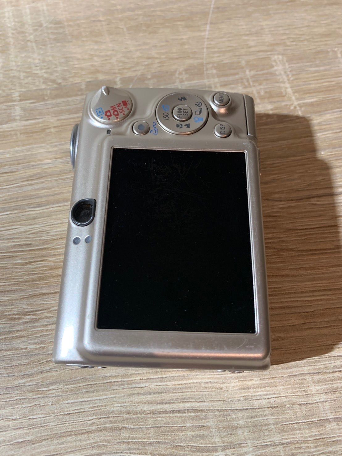 Canon IXY DIGITAL 700 ゴールド 6566 Canon IXY DIGITAL 700 ゴールド デジカメ - メルカリ