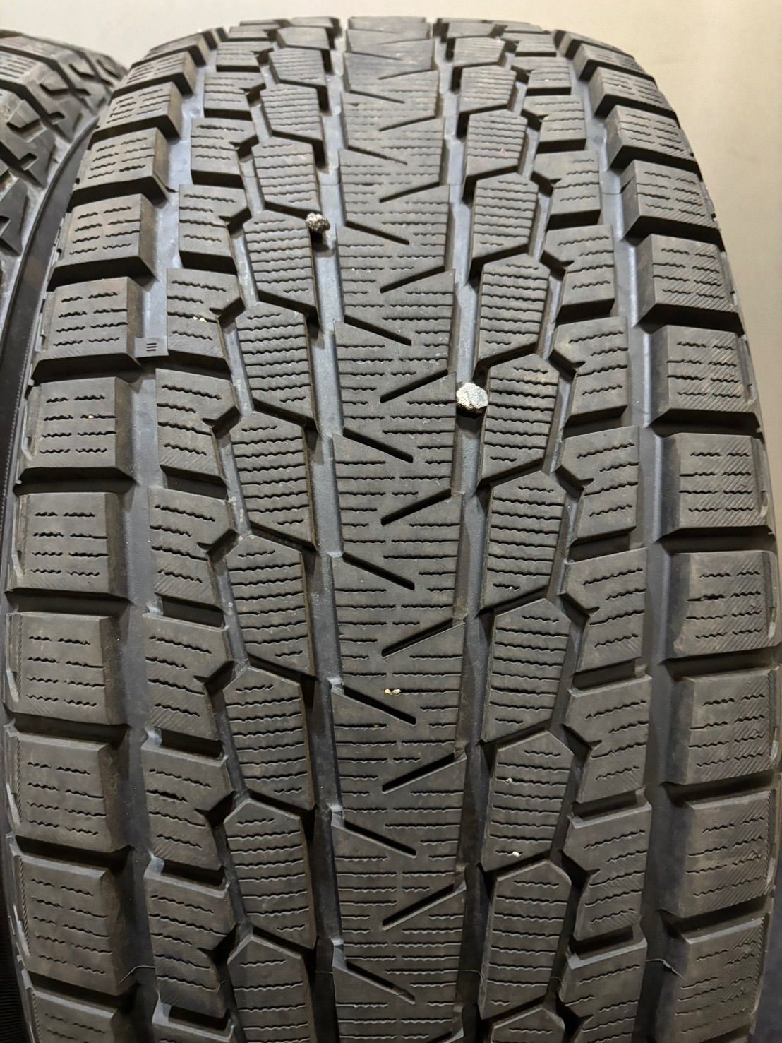 235 55 R 17 ice GUARD G 075 20年製 スタッドレス 4本 ヨコハマ アイスガード ティグアン Q 3 南8 K 744