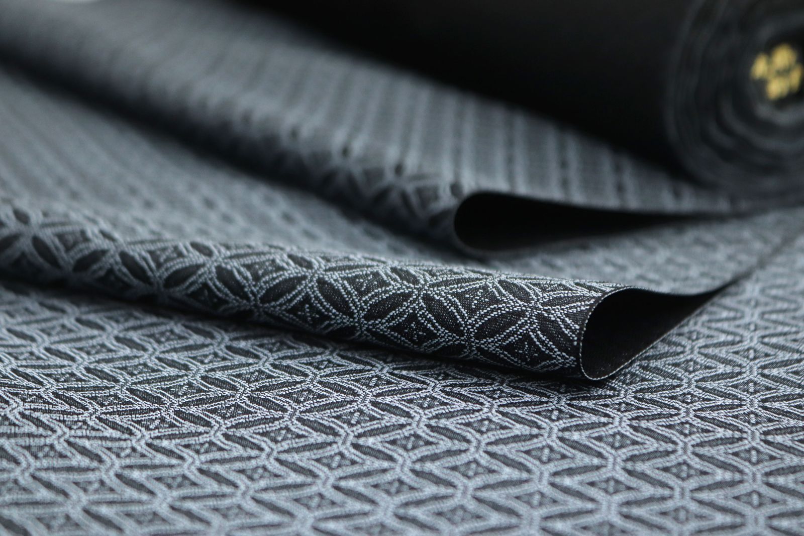 kta 2942 御召 着尺 七宝文 お仕立て付き １ヶ月半～２ヶ月で発送