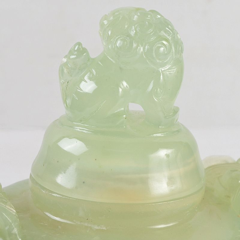 中国 玉石岫玉彫刻 雙耳活環 獅子鈕蓋爐 香炉 唐木台付 C S303 - メルカリ