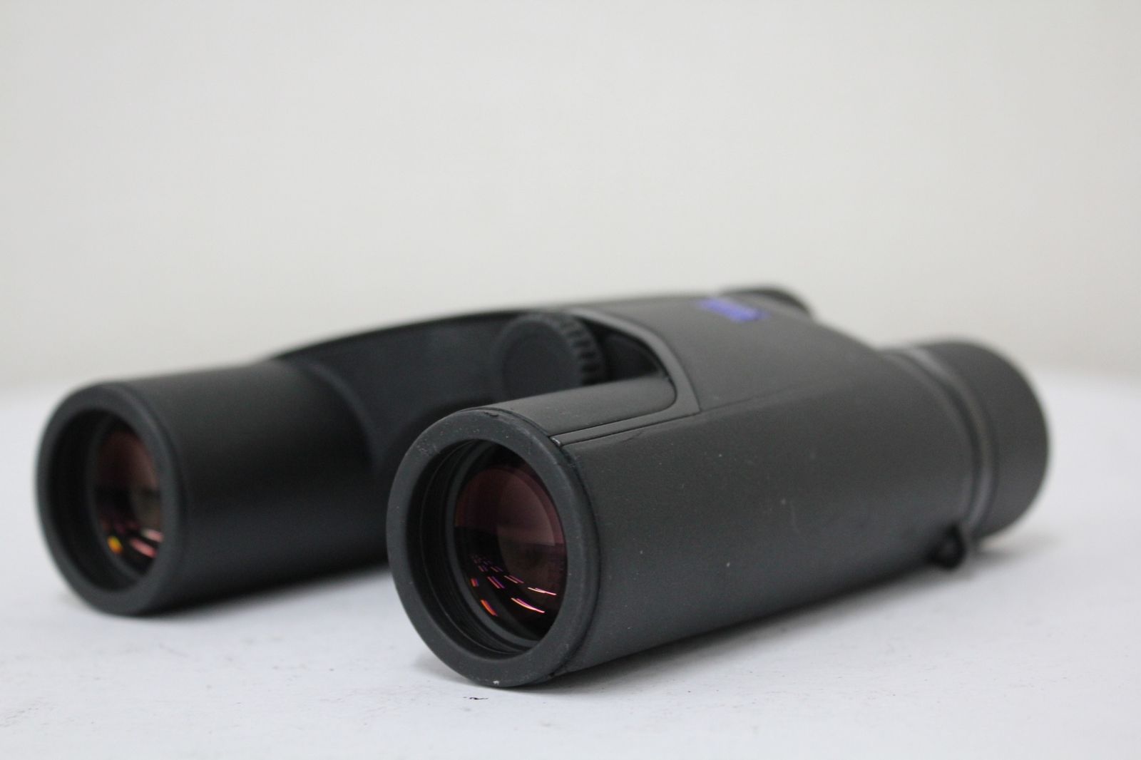 返品保証 カールツァイス Carl Zeiss 10×25 Victory 双眼鏡 e3857