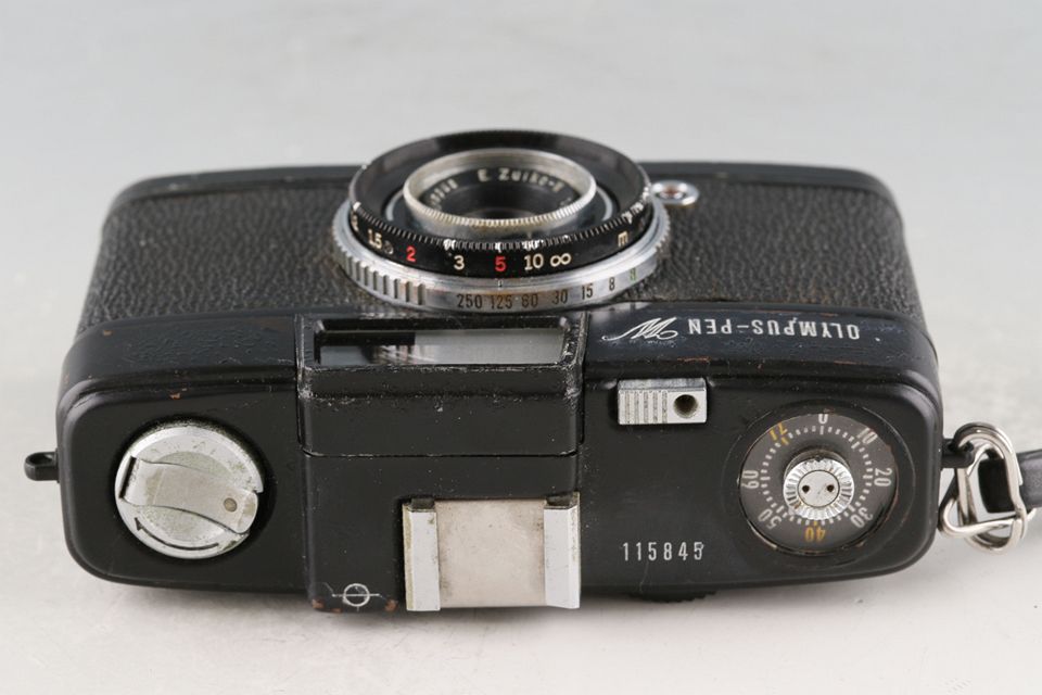 Olympus-Pen W 35mm Half Frame Camera #60946D5 - メルカリ