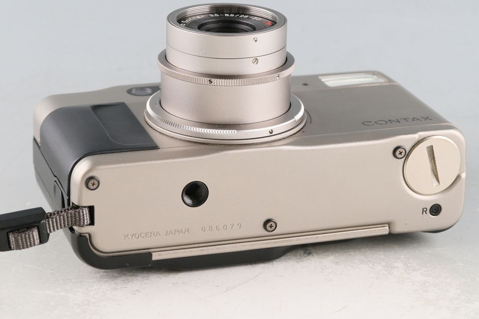 Contax TVS 35mm Point & Shoot Film Camera #61542D5 - メルカリ