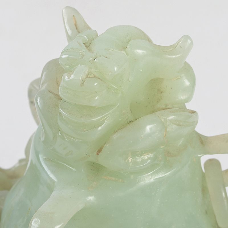 中国　玉石白玉彫刻　雙耳活環　龍鈕蓋爐　香炉　唐木台付　V　7450 中国 玉石白玉彫刻 雙耳活環 龍鈕蓋爐 香炉 唐木台付