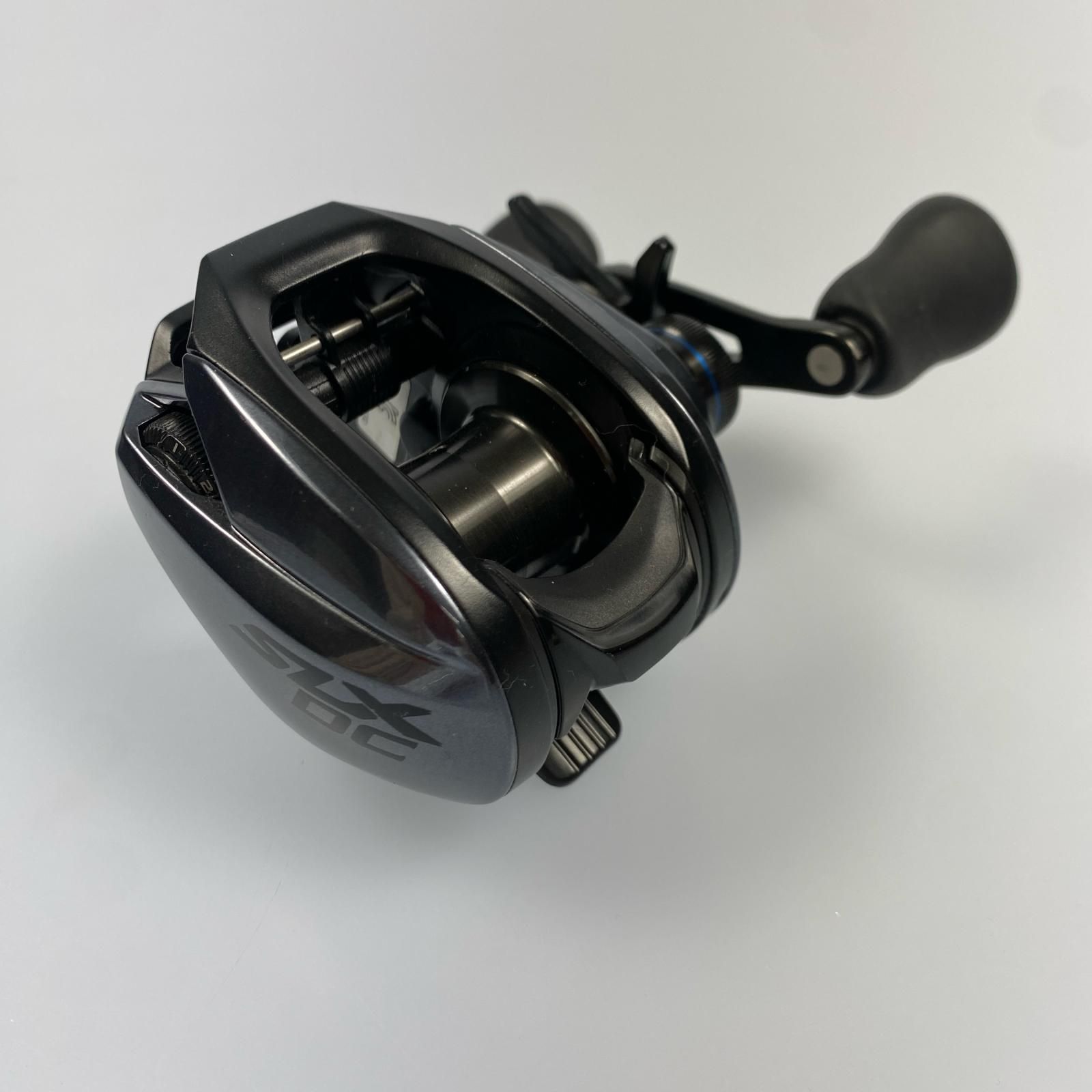姫路東店 SHIMANO シマノ リール 23SLX DC 70HG ベイトリール 右ハンドル 86