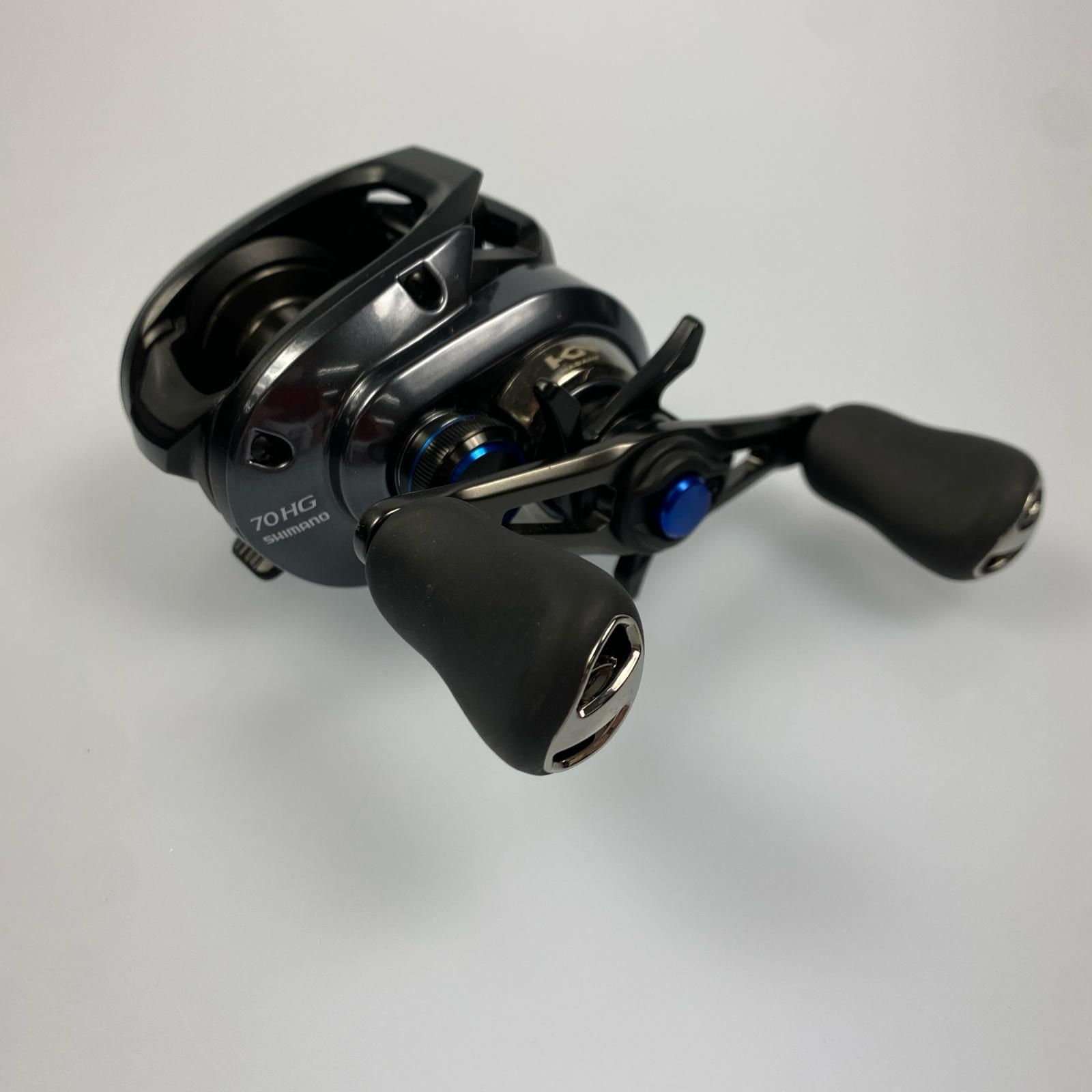 ベイトリール 右ハンドル