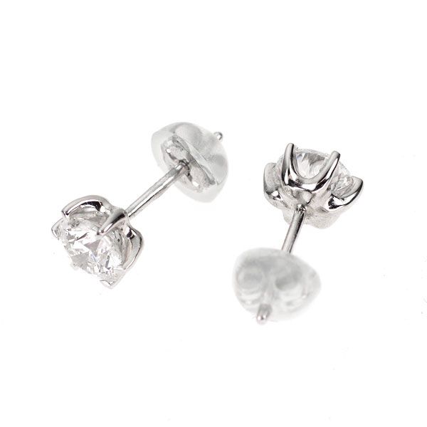 Pt 900 ダイヤモンド ピアス 1.04 ct スタッド